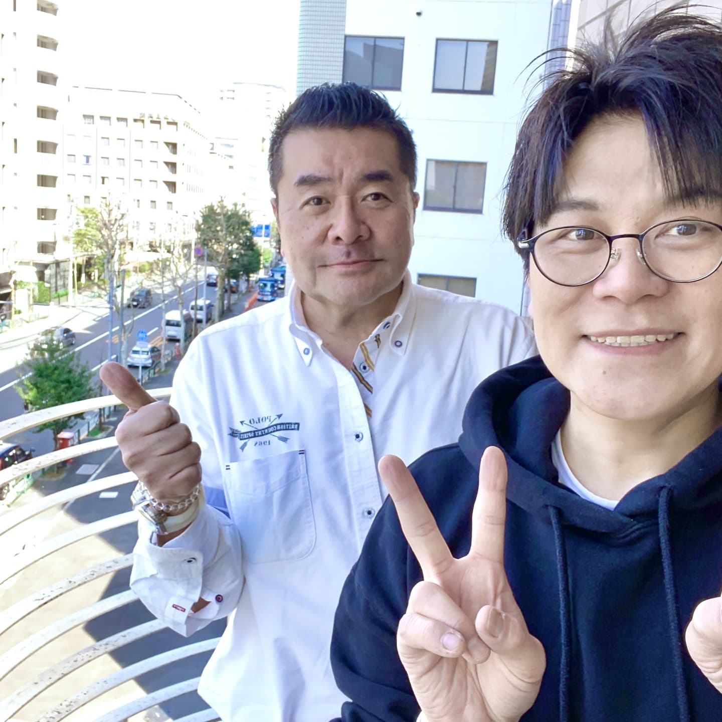 大阪で活動するナレーター大橋雄介さんとの記念写真